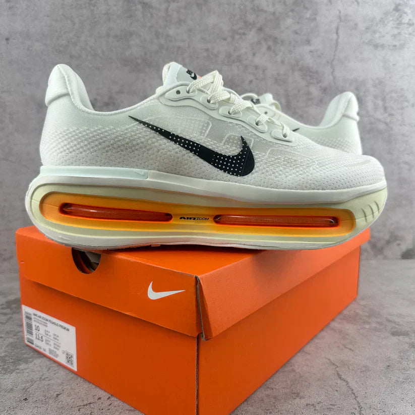 Nike Vomero Premium Sail Coconut Milk